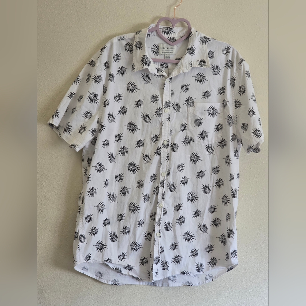 Lucky Brand White and Black Leaf Pattern Men's Shirt